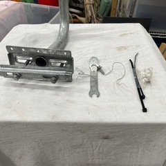 【動作未確認品】BCアンテナ　BSC45R  サイドベース付きの画像