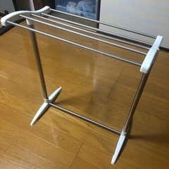 タオル掛け　物干し