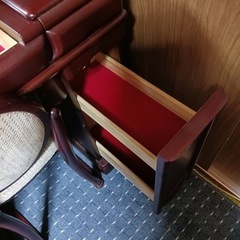 鏡台(椅子とセット)の画像