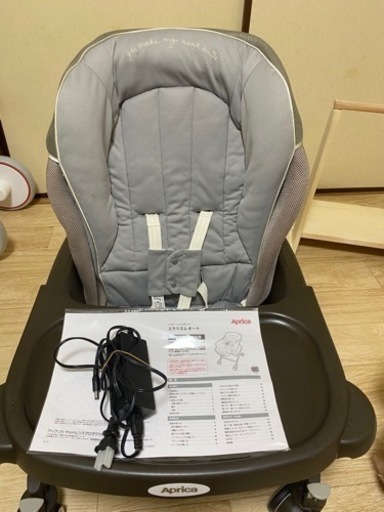 Aprica アップリカ ユラリズムオート　ネオカンタービ