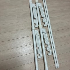 窓枠物干し 突っ張り おしゃれ 室内物干し アイリスオーヤマ コンパクト 物干し 室内 部屋干し 洗濯物干し 軽量 窓枠の画像