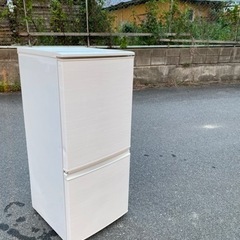 一人二人暮らし冷凍冷蔵庫㊗️保証付け?大阪市内配送設置無料