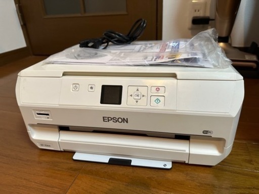 EPSON製　インクジェットプリンター　EP706A
