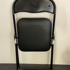 AN23-470 ニトリ NITORI 折りたたみチェア レストBK 8720121 イス 椅子 パイプ椅子 ブラック 44×46×78cmの画像