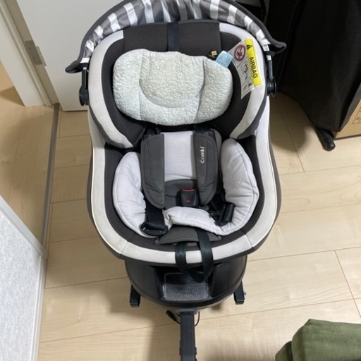 コンビ　チャイルドシート　ISOFIX