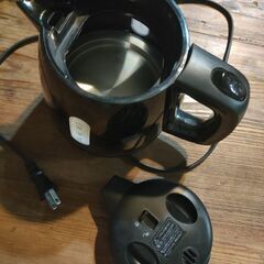 電気ケトル  中古ジャンク  難あり  siroca  0.8リットル　黒の画像