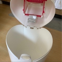 オムツ用ゴミ箱の画像