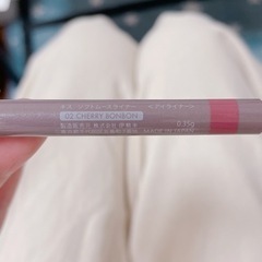 リップ、アイライナー、マスカラセットの画像