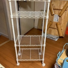 受付終了。白い棚？　商談中です。の画像