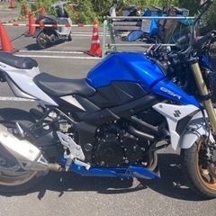 GSR750の画像