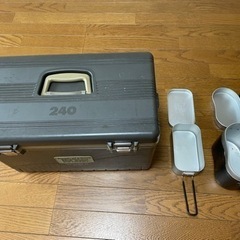 クーラーボックス（オマケ付き）の画像