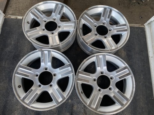 取引中です！ジムニー純正　アルミホイール　16インチ　現状品