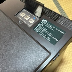サイドテーブル　コンセント2ヶ所付きの画像
