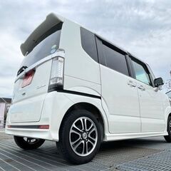 月々2.5万円～　自社ローン歓迎　Nボックス　カスタムＧ・ＳＳパッケージ　☆☆パール の画像