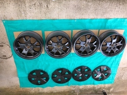 新型プリウス純正ホイール、ホイールキャップ(未使用)