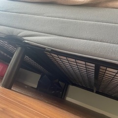【無料】セミダブルベッド+マットレス+マットレスカバーの画像