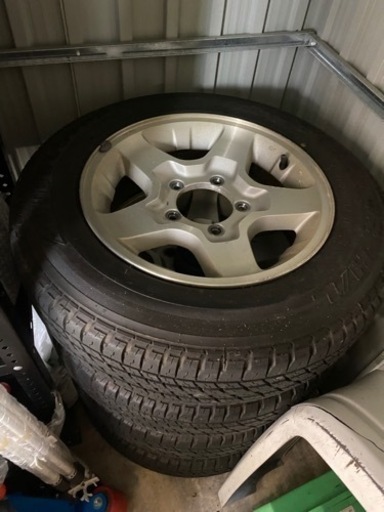 ジムニー純正タイヤセット