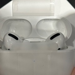  Apple AirPods Pro Appleストアで購入品