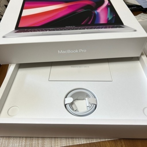 MacBookPro2022 256GB M2 13インチ