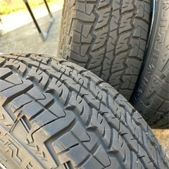 引取り限定　235/70R16 ホイールセットの画像