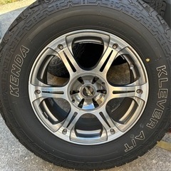 引取り限定　235/70R16 ホイールセットの画像