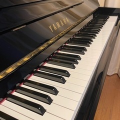 ※再お値下げしました。YAMAHA アップライトピアノ　U10A 美品　インシュレーター、ピアノカバー、背面防音マット、新品クロス付きの画像