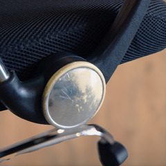 オフィスチェア　ハイバック　タンスのゲン　オレンジ　リユース品　在庫2脚の画像