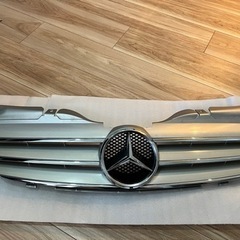 R170 フロントグリル　純正品（だったと思う）