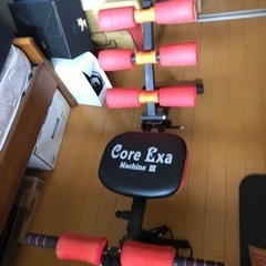 腹筋マシン　フィットネス器具　