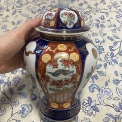 有田焼　秀峰　壺　花瓶　蓋付きの画像