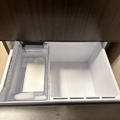 【取引先確定】AQUA冷蔵庫　2020年製の画像