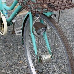 ２４インチ自転車　大人、子供兼用　オートライトの画像