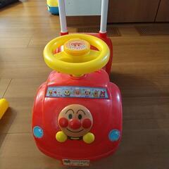 アンパンマン 足蹴り車