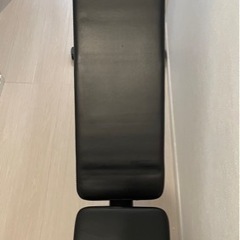 インクラインベンチ