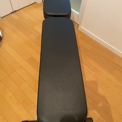 リーディングエッジベンチ 筋トレ