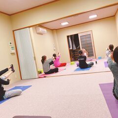 美容と健康ヨガ教室：観音・西区の画像