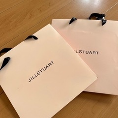 ジルスチュアート　ギフトボックスの画像