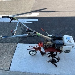 耕運機、　トラクター
