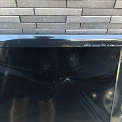 テレビ ジャンク 液晶割れ 部品取りなど 引取り限定の画像