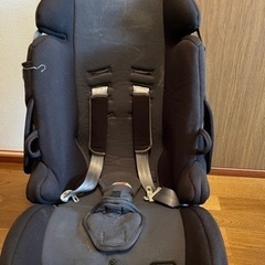 combiチャイルドシート