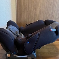 combiチャイルドシートの画像