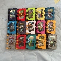 仮面ライダーセイバー　ワンダーライドブック