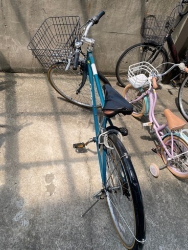 便利なカゴ付きクロスバイク