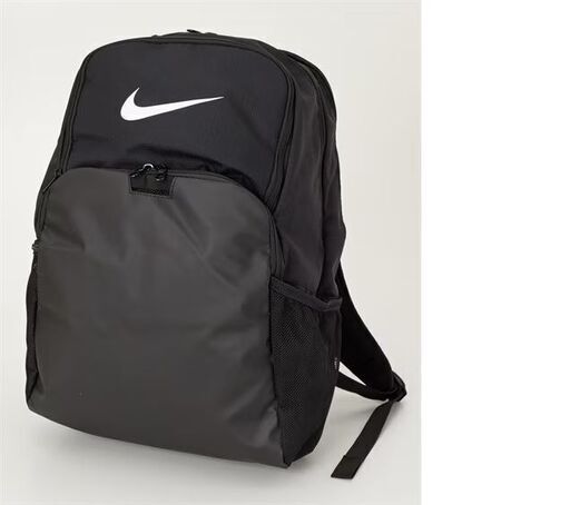 半額以下の大特価【未使用】7,260円購入 NIKE ナイキ  リュック バックパック 9.5 / 30L  黒 ロゴ/高校生バッグ、大学生バッグ、トレッキング、登山、ハイキング