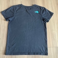 ノースフェイス　Tシャツ150の画像