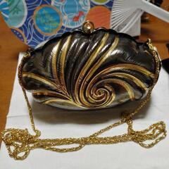 貝殻バック

パーティー用バックの画像