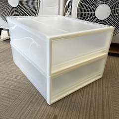 【お買い得‼️】プラスチックケース 2点セット！収納ケース 衣装ケースの画像