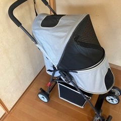 受付終了しました。折りたたみ軽量ペットカート美品