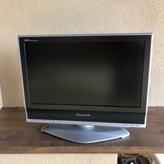 液晶テレビ20型　無料で差し上げます！