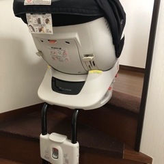 カーメイト　エールベベ　クルットNT　プレミアム　ALB830の画像